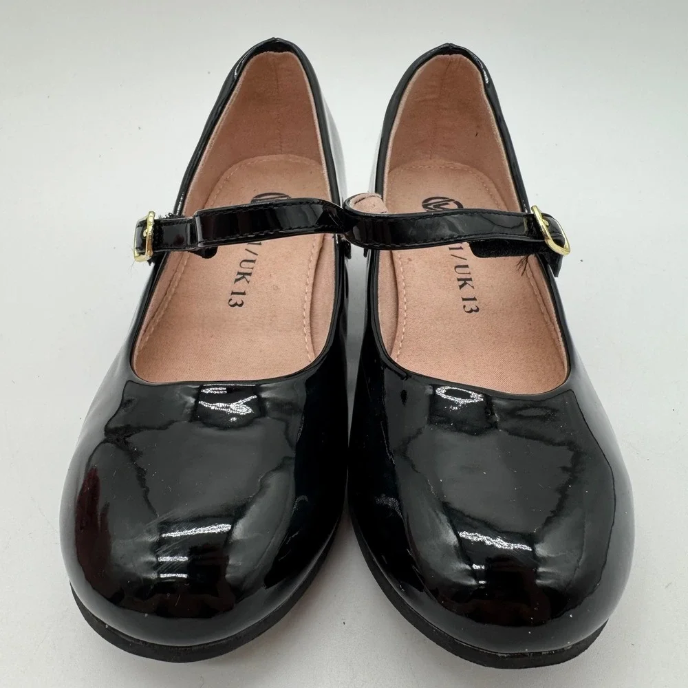 Girls Size 1 Black Patent Mary Jane Dress Shoes Low Block Heel Buckle Strap